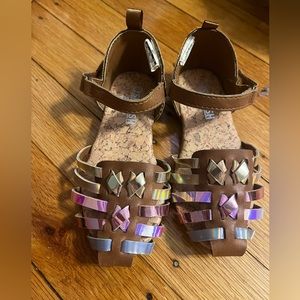 Oshkosh Toddler Girls Sandals. Size 6